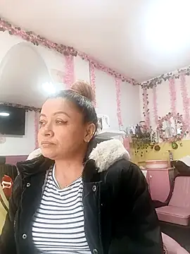 Asuna yuuky online show from March 18, 2026, 6:09 pm