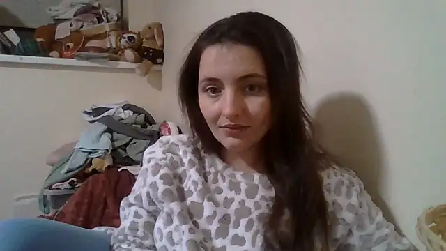 DInaraXRose online show from February 17, 2026, 6:38 pm