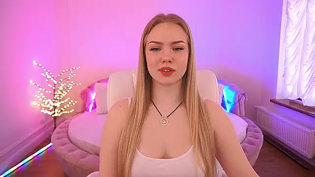 CelesteNoir online show from March 13, 2026, 7:57 am