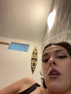 Piggiteablacktea online show from May 26, 2026, 7:12 pm