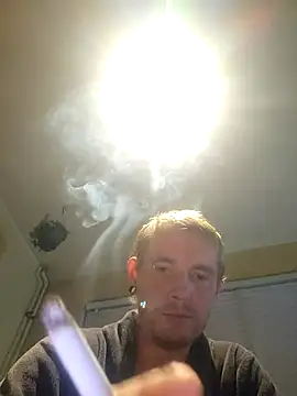 Snapshot of piercingpik chatting on October 12, 2025, 11:17 pm piercingpik online show from October 12, 2025, 11:17 pm