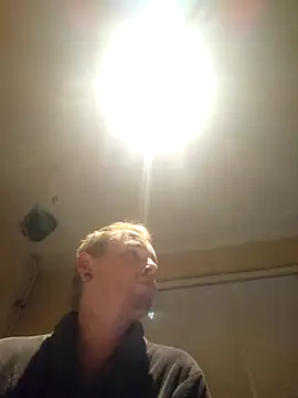 Snapshot of piercingpik chatting on September 11, 2025, 8:53 pm piercingpik online show from September 11, 2025, 8:53 pm