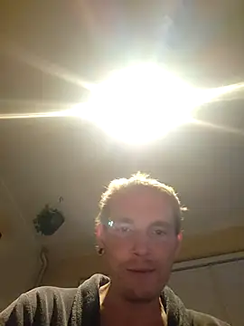 Snapshot of piercingpik chatting on October 2, 2025, 10:46 pm piercingpik online show from October 2, 2025, 10:46 pm