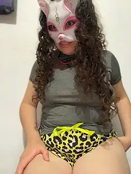 Lucy YupiSweet online show from April 14, 2026, 8:08 am