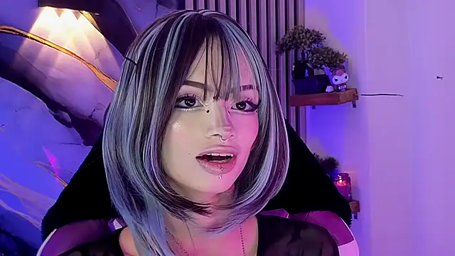 chloe jacksonn online show from July 24, 2026, 12:28 am