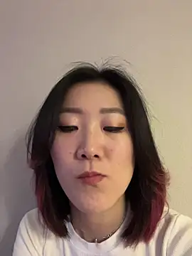 AikoYamada online show from October 25, 2025, 7:18 am