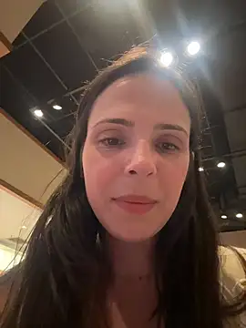 Snapshot of Lady_LauraRose chatting on January 7, 2026, 12:48 am Lady LauraRose online show from January 7, 2026, 12:48 am