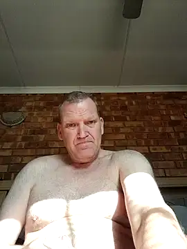 wallacelegend online show from September 23, 2025, 5:47 am