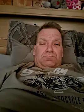 wallacelegend online show from September 11, 2025, 5:18 am