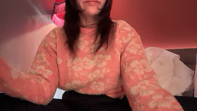 Snapshot of Ofcourseoneday chatting on December 20, 2025, 5:05 pm Ofcourseoneday online show from December 20, 2025, 5:05 pm