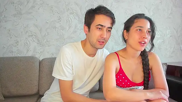 sophywhisper online show from November 22, 2025, 6:45 am