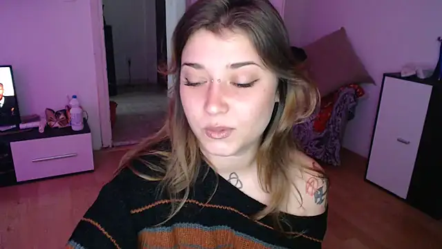 Aliens4twenty online show from November 22, 2025, 8:57 am