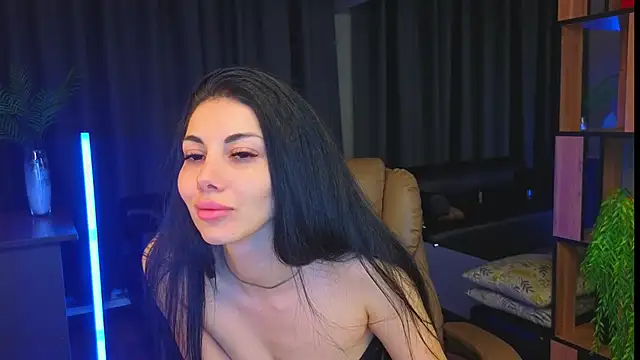 Emmi Swon online show from September 28, 2025, 7:21 pm