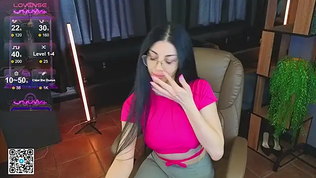 Emmi Swon online show from September 14, 2025, 4:35 am