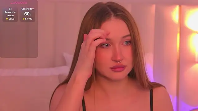 Snapshot of NancySmitts chatting on February 8, 2026, 3:43 pm NancySmitts online show from February 8, 2026, 3:43 pm