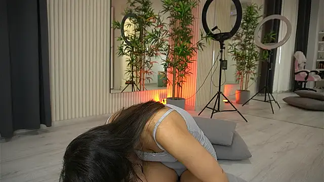 EmmaBlanco online show from September 16, 2025, 5:19 am