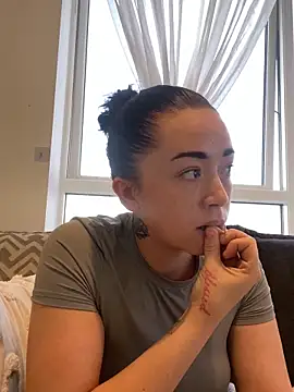 ItsCOCOx online show from October 1, 2025, 5:56 am