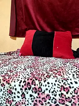 lona sexi online show from April 4, 2026, 7:37 am