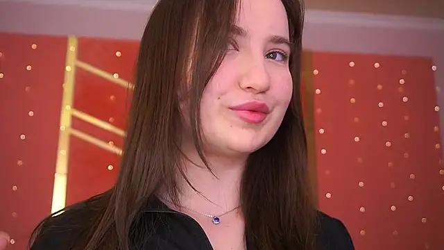 Snapshot of SofieBloom chatting on February 15, 2026, 5:12 pm SofieBloom online show from February 15, 2026, 5:12 pm