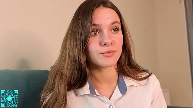 chloemilka online show from September 28, 2025, 6:26 pm