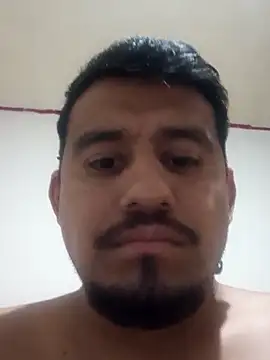 maxiiii125 online show from February 28, 2026, 4:28 pm