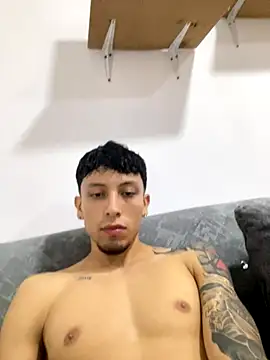 Stiven x0 online show from November 27, 2025, 12:49 pm