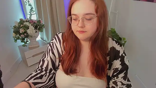 Neko Moor online show from October 3, 2025, 8:43 pm