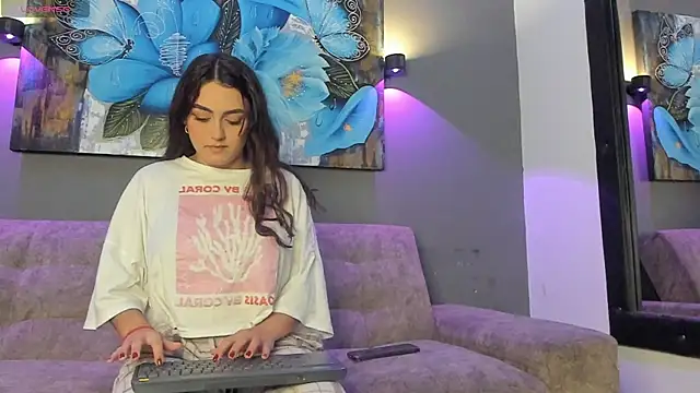 elizabeth lamer online show from January 15, 2026, 6:06 am