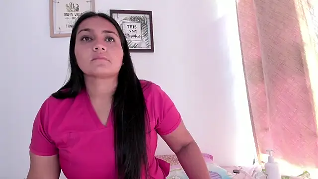 selena jhonson online show from November 4, 2025, 2:10 pm