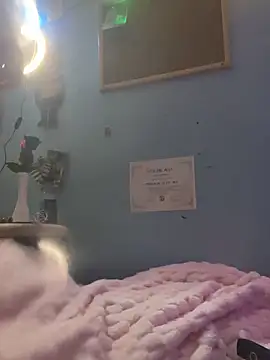 ovmilf online show from October 14, 2025, 9:21 am