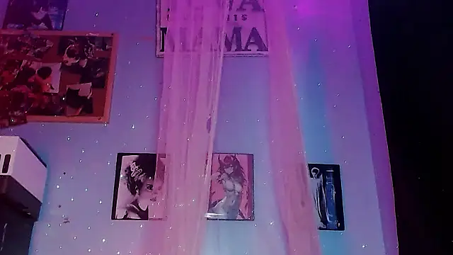 ovmilf online show from March 29, 2026, 11:34 am