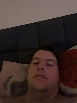 Lars2306 online show from November 4, 2025, 12:53 pm