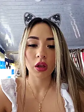 Natasanz online show from September 19, 2025, 8:57 pm