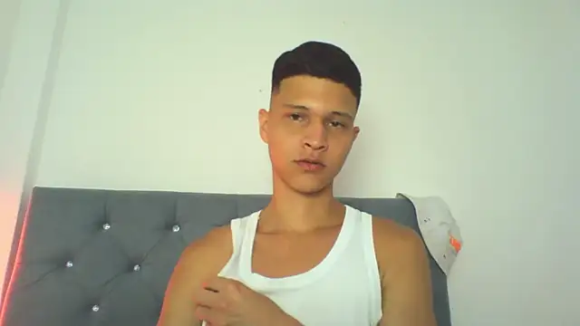 Twinkcock22 online show from September 29, 2025, 4:30 am