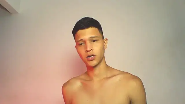 Twinkcock22 online show from September 11, 2025, 9:59 pm