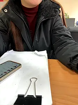 PhuongNhi21 online show from November 28, 2025, 1:28 am