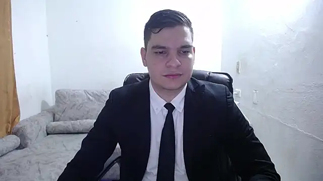 Victor Maitland online show from May 7, 2026, 7:50 pm