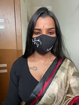 its ur flora online show from April 10, 2026, 9:44 pm