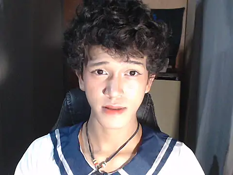 kenbigcockxx online show from October 4, 2025, 9:33 am