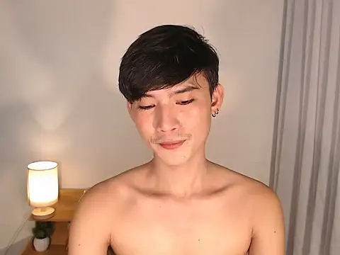 Snapshot of asian_dai chatting on May 1, 2026, 2:05 am asian dai online show from May 1, 2026, 2:05 am