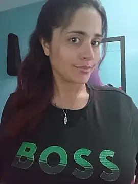 candy  fox  online show from January 16, 2026, 2:21 pm