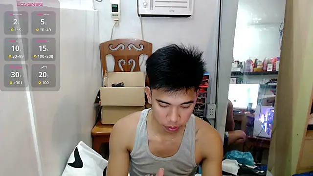 Snapshot of Ur_pinoyhotbrix chatting on September 19, 2025, 10:08 am Ur pinoyhotbrix online show from September 19, 2025, 10:08 am