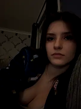 Snapshot of Naughty_CrystalXX chatting on September 29, 2025, 11:43 pm Naughty CrystalXX online show from September 29, 2025, 11:43 pm