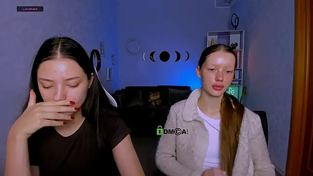 Snapshot of miki-niki chatting on September 30, 2025, 5:46 am miki-niki online show from September 30, 2025, 5:46 am