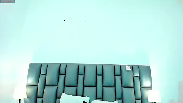 valeriasweet  online show from September 26, 2025, 4:14 pm