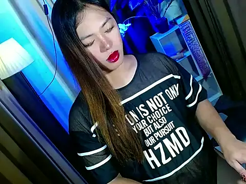 bigfattycocksonya27 online show from November 10, 2025, 10:31 am