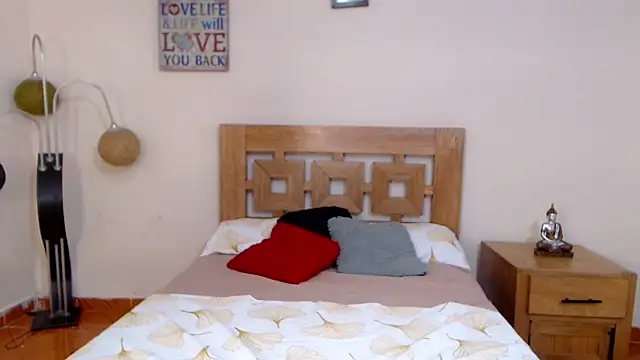 ValeSantoDomingo online show from October 14, 2025, 9:36 pm