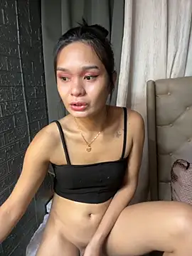 yourlovingperlita69 online show from December 5, 2025, 4:05 pm