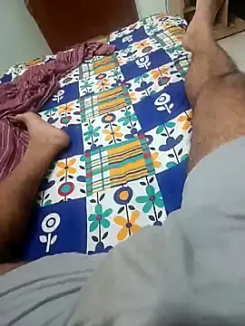 Snapshot of allandaddy chatting on October 7, 2025, 10:33 pm allandaddy online show from October 7, 2025, 10:33 pm