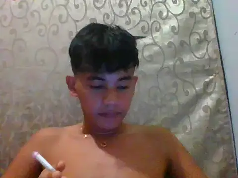 Snapshot of jaybot_jayxx chatting on May 3, 2026, 1:47 pm jaybot jayxx online show from May 3, 2026, 1:47 pm